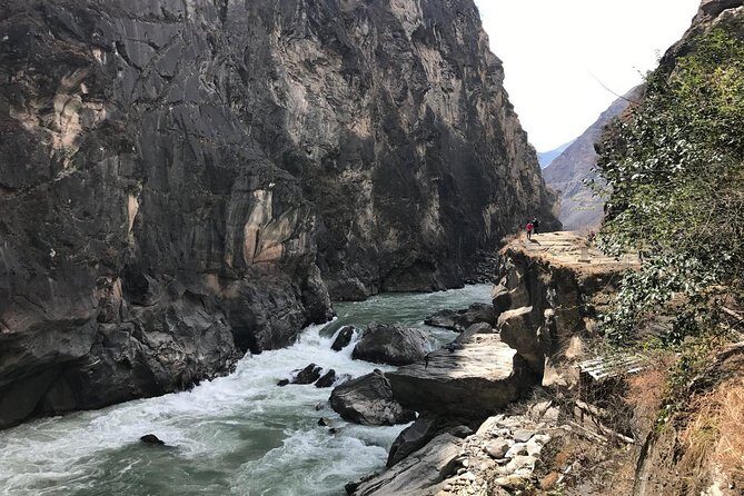 7-Days tour from Kunming to Shangri-La and overnight in Tiger Leaping Gorge - Day 3 & 4: Lijiang and Jade Dragon Snow Mountain