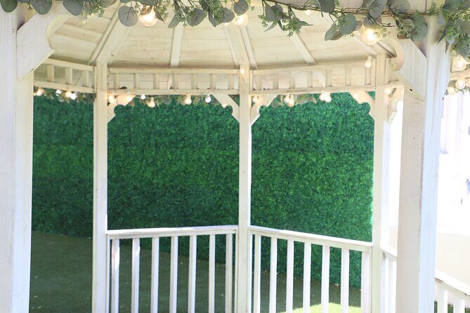 77 Sign & Go Wedding at Hawaiian Wedding Chapel - What to Expect When Booking the Sign & Go Wedding