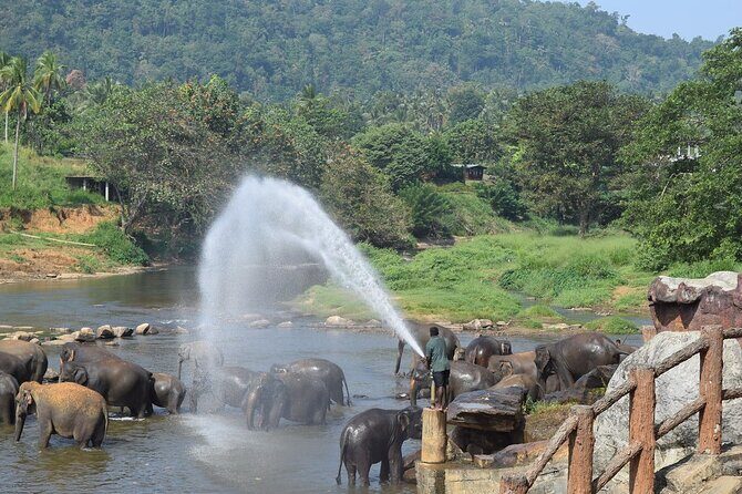 8 Days Adventure Tour with Chauffeur and Air-condition Vehicle - Who Is This Tour Best For?