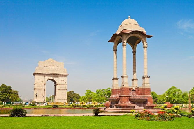 8 Days Golden Triangle with Ranthambore & Udaipur Tour - FAQ