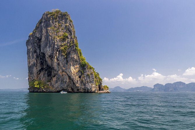8-Days Hanoi, Sapa Trekking And Halong Bay Cruise - FAQ