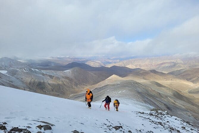 8 Days Mountaineering Experience in Ladakh India - Key Points