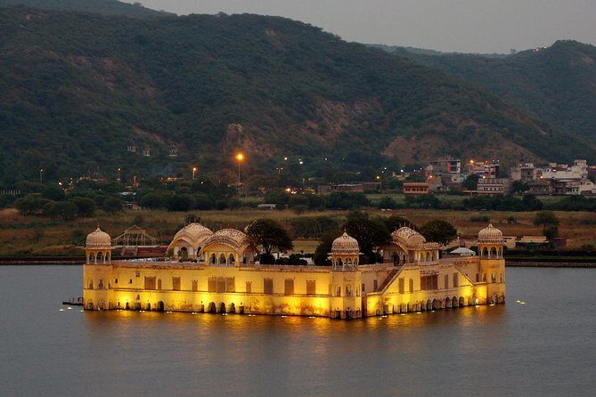 8 Days Private Golden Triangle tour with Ancient city Varanasi for Backpackers - What Real Travelers Say