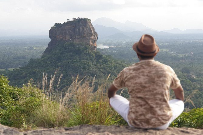 8 Days Sri Lanka round tours with privet driver, vehicle and H/B accommodations - Introducing the 8 Days Sri Lanka Tour: An Authentic Adventure