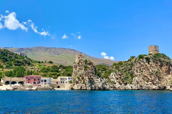 8-Hour Boat Tour from Castellammare del Golfo to San Vito Lo Capo - The Itinerary: A Day Full of Highlights