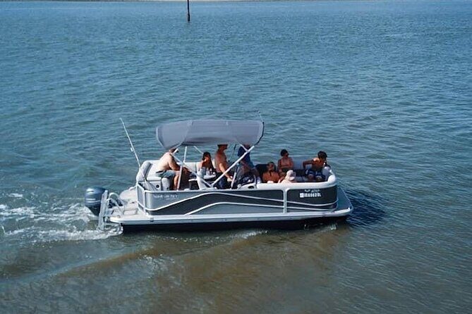 8-Hour Private Hilton Head Pontoon Boat Rental - Who Will Love This Experience?