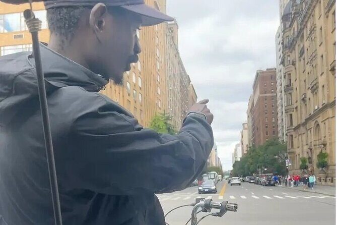 8 stops Central Park Pedicab Tour Customizable Landmarks - Key Points