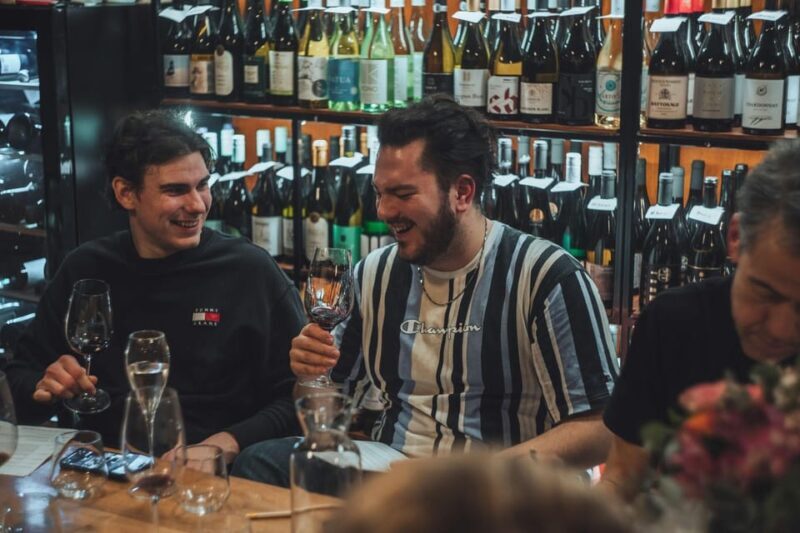 8-Tier Hungarian Wine Tasting in a Cozy Downtown Wine Bar - The Tasting Itself: A Closer Look