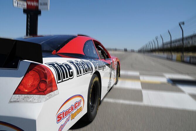 80 Mile Stock Car Drive Experience at Pocono Raceway - The Experience at a Glance