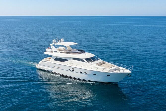 80ft Ulisse + Free Hour | Miami Yacht Rental | 3 - 8 Hrs | 13 ppl - Key Points