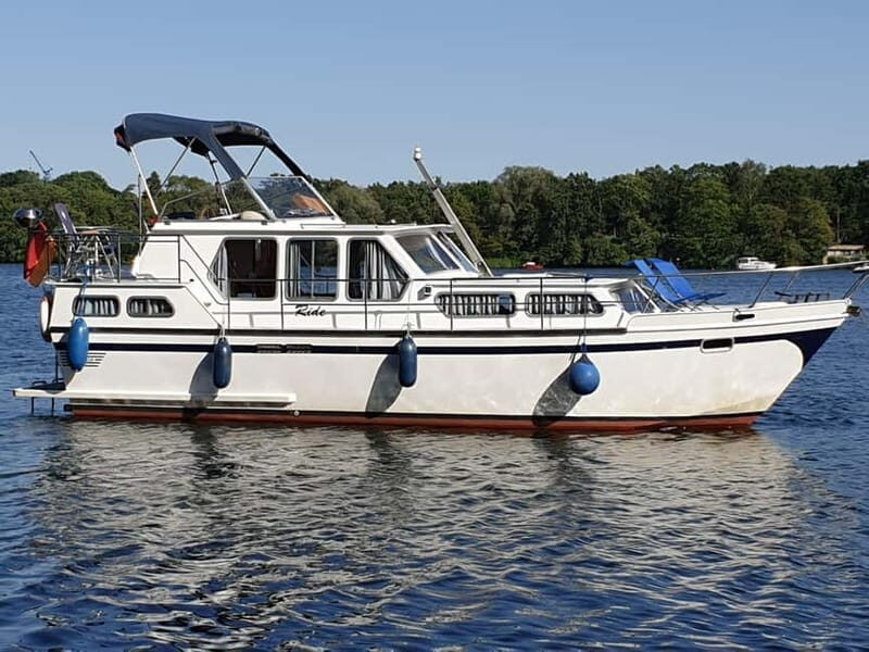 8h Private Wannsee Lake and Werder Yacht Cruise - A Detailed Look at the 8-Hour Private Wannsee Lake and Werder Yacht Cruise