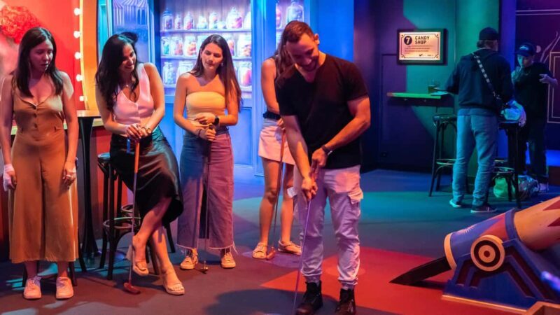 9-hole Crazy Golf in Bordeaux - An in-Depth Look at the Crazy Golf Experience