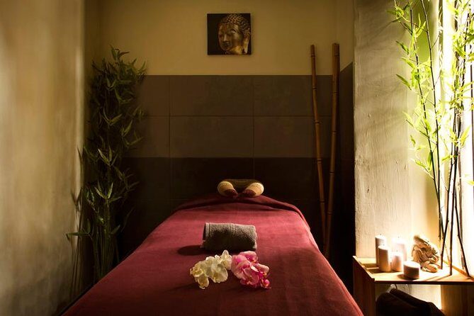 90-Minute Aroma Oil Massage plus 20' min Free Fish Pedi - An In-Depth Look at the Spa Experience in Athens