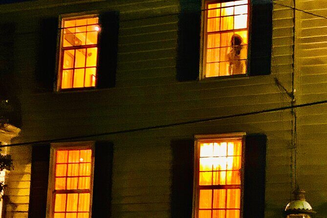 90 Minute Historic Savannah Walking Haunted Bar Pub Crawl - The Sum Up: Who Should Consider This Tour?
