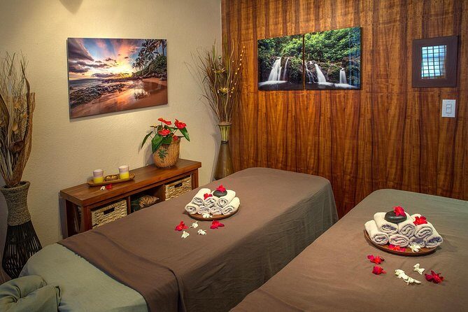 90 Minute Lomi Lomi Massage - Themed Therapy Rooms