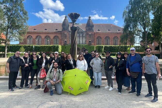 90-minute Private City Highlights Walking Tour in Copenhagen - A Closer Look at the 90-minute Copenhagen Tour
