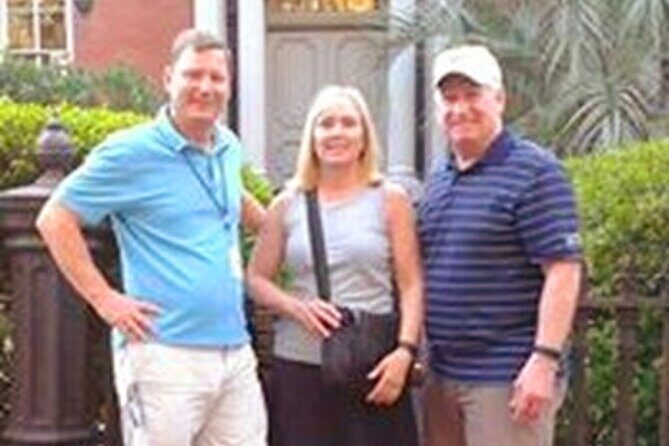 90 Minutes Walking Tour in Savannah - Exploring Savannah: A 90-Minute Walking Tour That Comes Highly Recommended