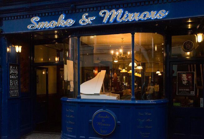 (9pm) The House Magicians Comedy & Magic Show - Smoke & Mirrors - A Complete Look at The House Magicians Comedy & Magic Show at Smoke & Mirrors