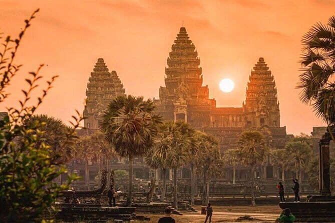 A Day Angkor Park Tours - Private English Speaking Tour Guide - Who Is This Tour Best For?