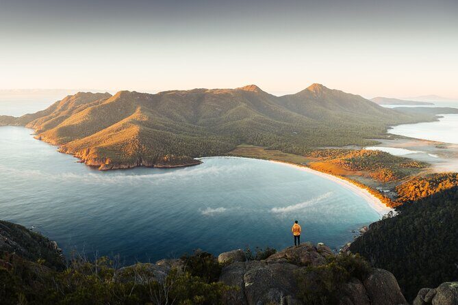 A Day At Wineglass Bay - Key Points