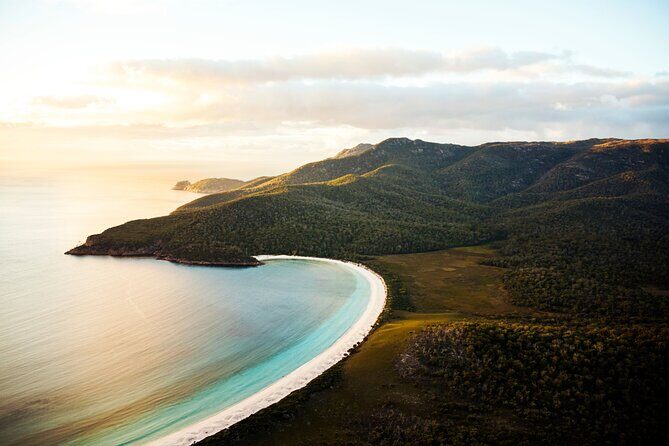 A Day At Wineglass Bay - Time for a Refreshing Swim at Honeymoon Bay