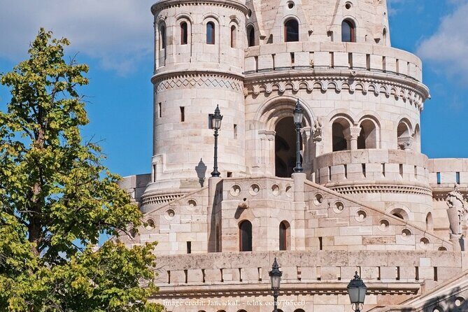 A Day in Budapest: Private Tour with Tickets Included - What Makes This Tour Stand Out?