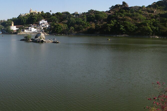 A Day Trip of Mount Abu from Udaipur - Key Points