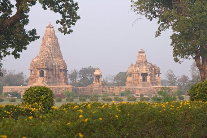A Day Trip of Orchha from Khajuraho in Private Car with Guide - FAQs