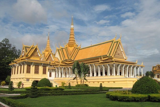 A Day Trip to Angkor Wat, Bayon, Taprohm from Phnom Penh - Final Thoughts