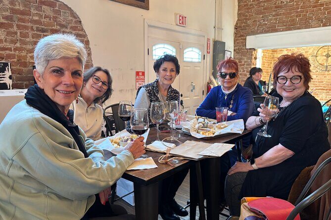 A Food and Art Walking Tour through Old Town ABQ - Exploring the Unique Mix of Food, Art, and History in Old Town Albuquerque