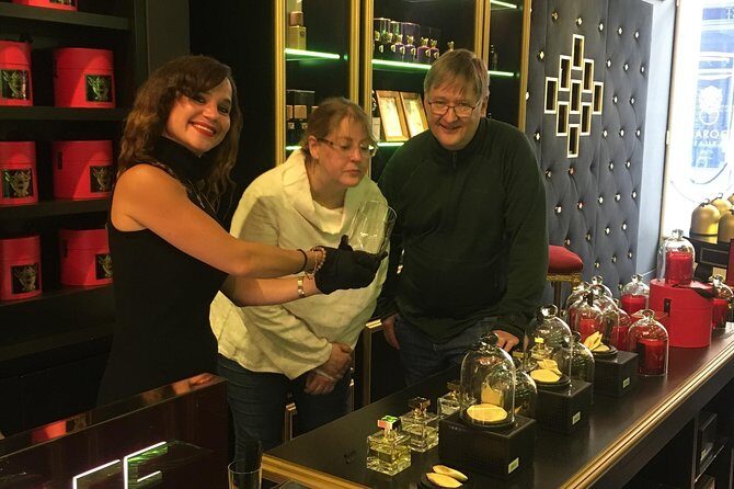 A Food Tour Through History: Experience The Old City Of Geneva - A Closer Look at the Experience