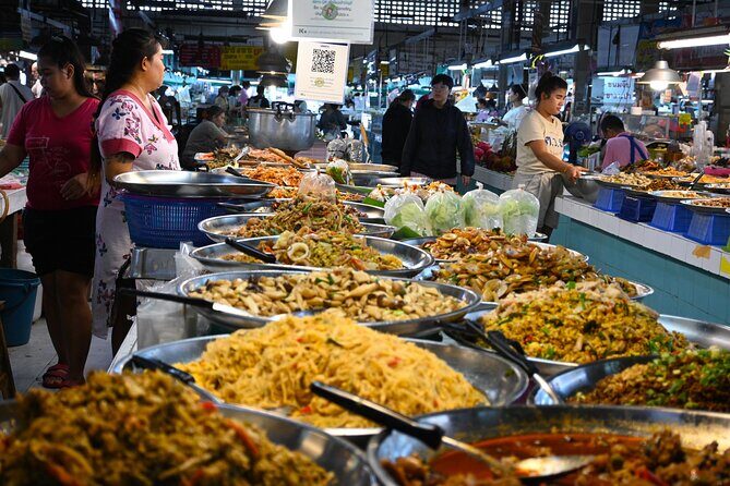 A Foodie's Dream Tour: The Tempting Taster Menu - Transportation, Timing, and Group Size