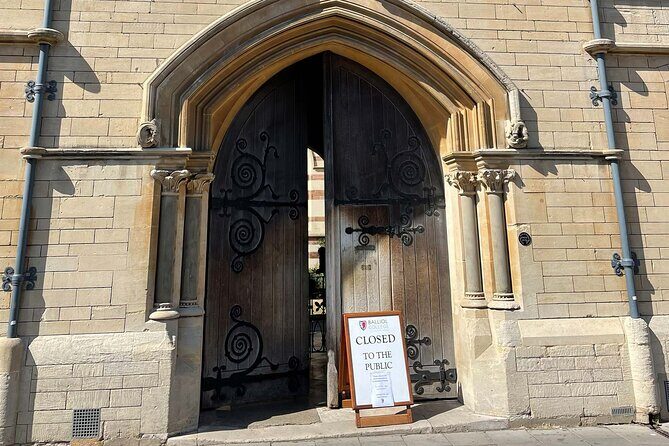 A Guide to the City of Dreaming Spires: A Self-Guided Audio Tour of Oxford - Who Is This Tour Best For?