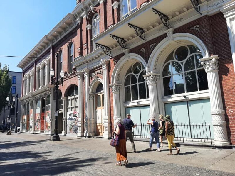 A Guided Walking Tour of Historic Downtown Portland - Key Points