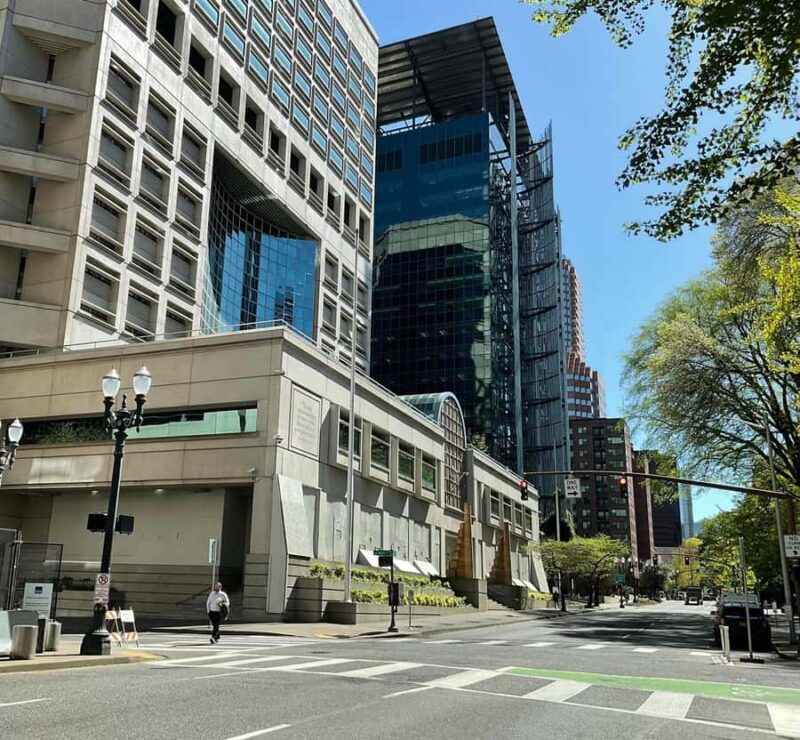 A Guided Walking Tour of Historic Downtown Portland - Who Should Consider This Tour?