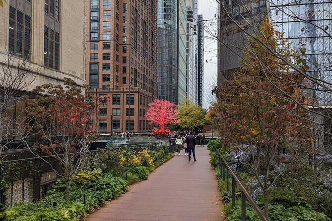 A Half Day Walk Between the Skyscraper Clusters of Manhattan - FAQ
