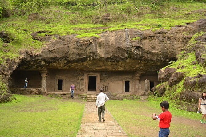 A Heritage Excursion to the UNESCO Listed Elephanta Caves - Key Points
