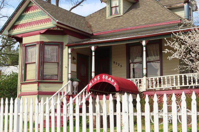 A Highway 49 Drive: A Self-Guided Audio Tour from Placerville to Jackson - An In-Depth Look at the Gold Country Drive