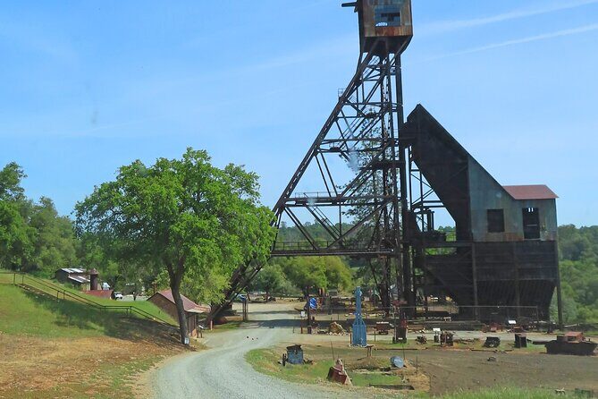 A Highway 49 Drive: A Self-Guided Audio Tour from Placerville to Jackson - End in Jackson