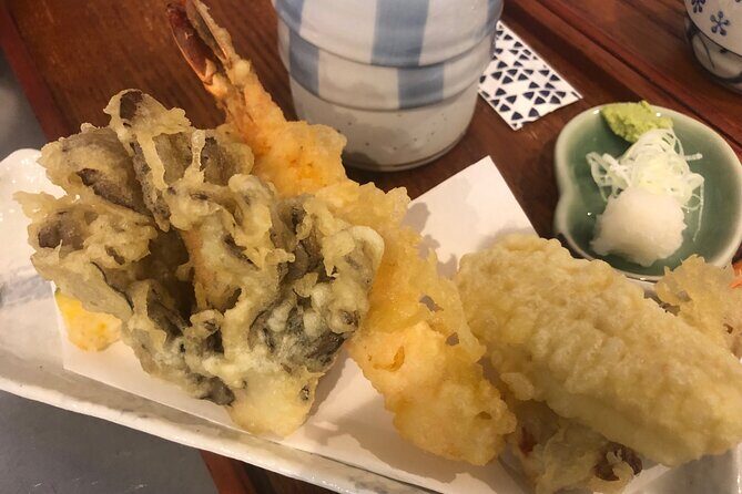 A Japanese food experience plan in Sapporo where you can enjoy tempura and 3 types of Hokkaido-only sake along with a soba making experience! - FAQs
