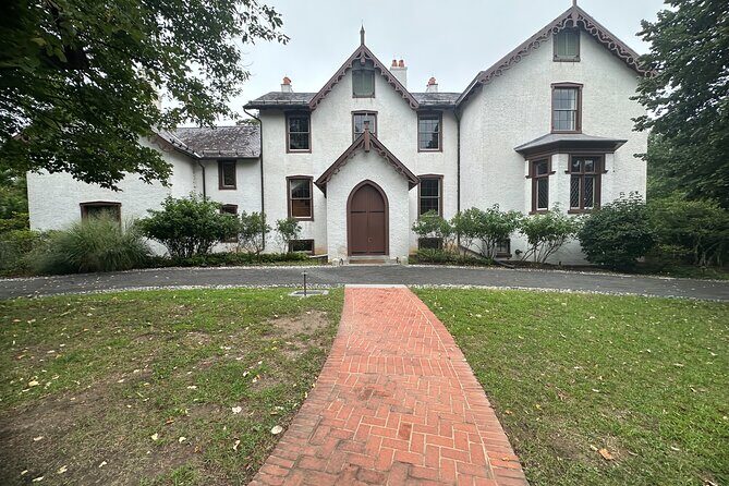 A Journey Through Washington DC In Lincolns Footsteps - Private - An In-Depth Look at the Tour Experience