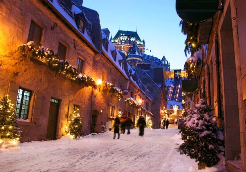 A Joyful Christmas: Private Walking Tour in Quebec - FAQ
