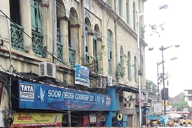 A Private Morning Walk Through Kolkata's Markets with Lunch - A Day in the Heart of Kolkata’s Markets