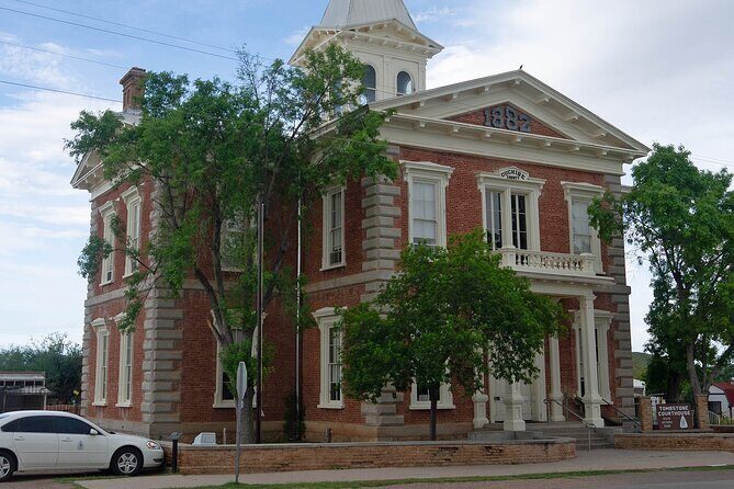 A Self Guided Audio Tour in Tombstone - Practical Aspects and Value