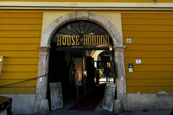 A Self-Guided Audio Tour of Budapests Castle District - What Travelers Love About This Tour