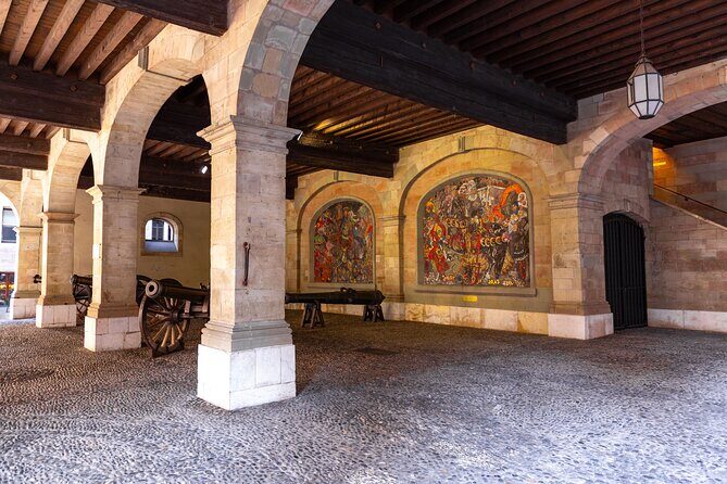 A Self-Guided Audio Tour of Genevas Old Town - An In-Depth Look at the Tour Experience