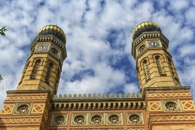 A Self-Guided Tour Through Budapest's Jewish Quarter - Detailed Review of the Tour Experience
