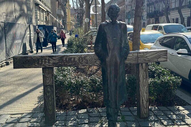 A Self-Guided Tour Through Budapest's Jewish Quarter - The Sum Up