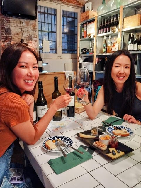 A Taste of Catalan Elegance: Barcelona Wine Tasting - An In-Depth Look at the Experience