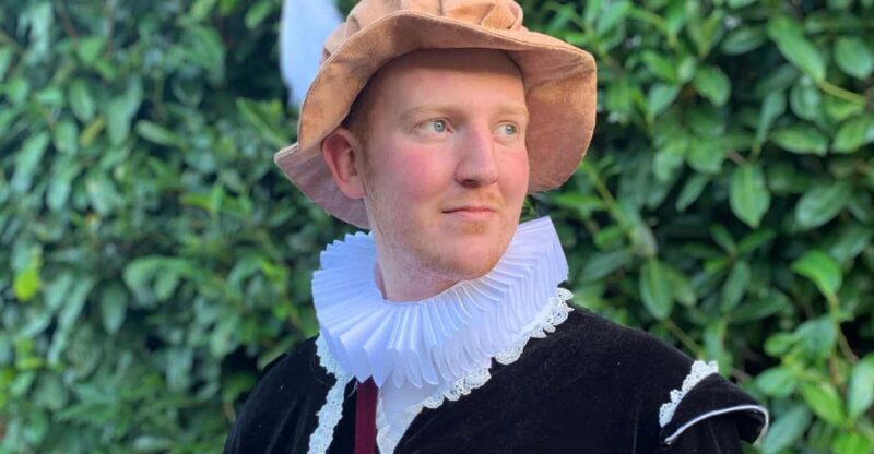 A tour of Warwick with Queen Elizabeth's secret lover - FAQ